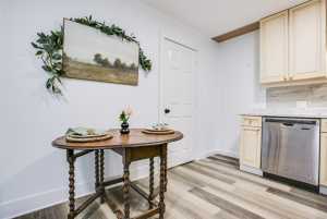2627 Guadalupe St (13)