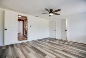 2627 Guadalupe St (17)