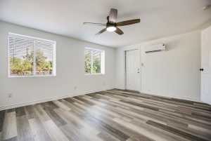 2627 Guadalupe St (18)