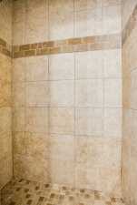 2627 Guadalupe St (27)
