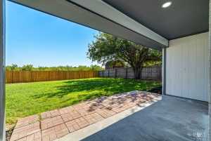 1614 Lake Shore Blvd (11)