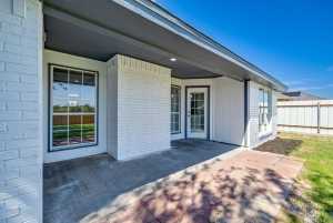 1614 Lake Shore Blvd (12)