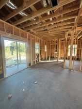 68 E 17th St (4)