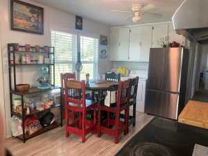 205 E 5th St (13)
