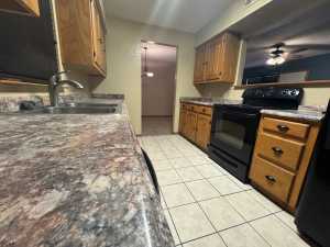2692 W Ave N (28)