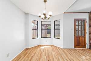 5821 Davenport Dr (11)