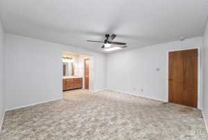 5821 Davenport Dr (12)