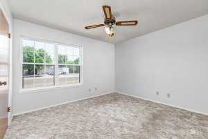 5821 Davenport Dr (16)