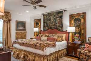 2611 Live Oak St (27)