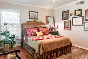 2611 Live Oak St (31)