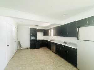 3210 Lake Ave (3)