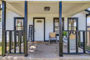 302 E 38th St (2)