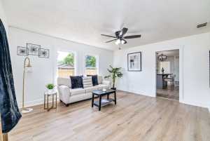 302 E 38th St (4)