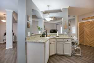 1716 Edmund Blvd (15)