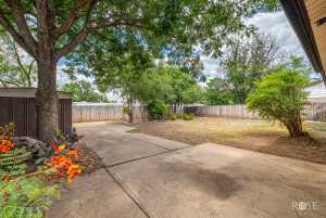 810 State Court Dr (17)
