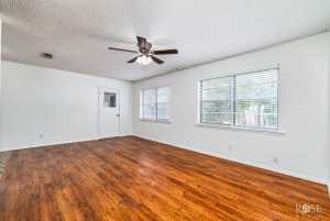 810 State Court Dr (6)