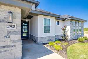 3705 Dominion Ridge