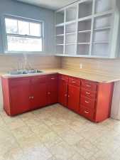 2231 Freeland Ave (10)