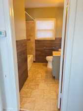 2231 Freeland Ave (11)