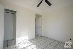 1703 N Magdalen St (18)