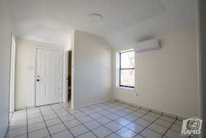 1703 N Magdalen St (19)