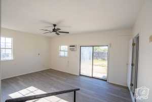 1703 N Magdalen St (24)