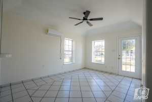 1703 N Magdalen St (7)