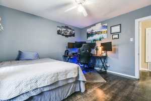 1601 S Van Buren St (21)