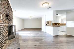 2410 Louise Dr (6)