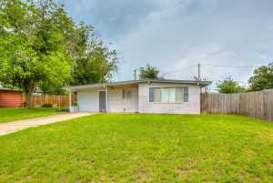 2310 Oxford Circle