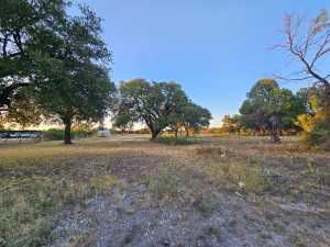 1120 E Broadway St (8)