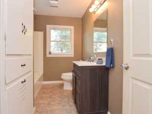 206 N Bishop St (14)