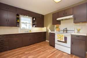 206 N Bishop St (4)