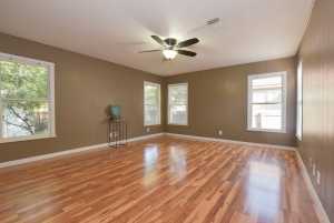 206 N Bishop St (5)