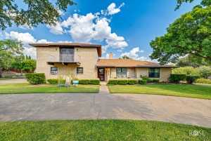 258 Loch Ness Rd