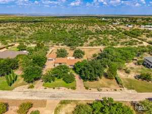 258 Loch Ness Rd (36)