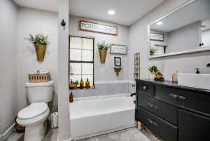 2027 Walnut St (16)