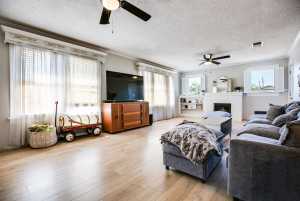 2027 Walnut St (7)