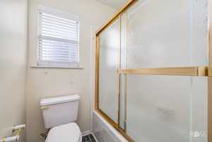 1540 Loop Dr (25)