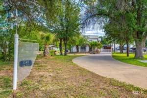 1540 Loop Dr (3)