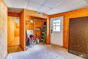 1540 Loop Dr (46)