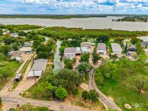 1540 Loop Dr (71)