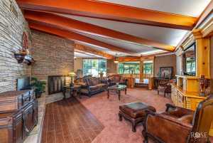 1540 Loop Dr (8)