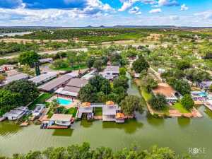 1540 Loop Dr (80)