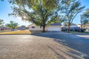 2702 Tanglewood Dr (6)