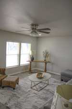 2702 Houston St (10)