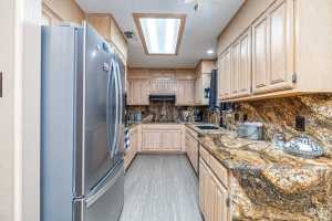 15894 Fitzgerald Dr (13)