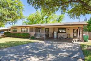 2601 University Ave (2)