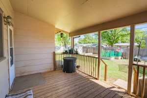 2601 University Ave (22)