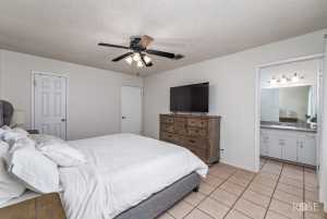 140 Van Zandt St (18)